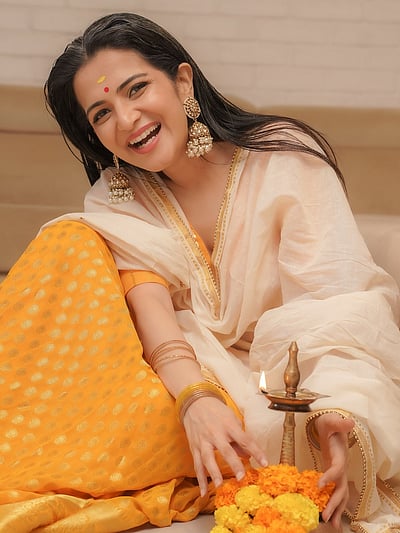 சுந்தரி... டிடி!