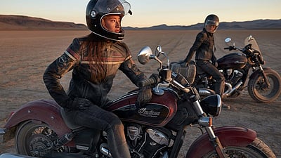 இந்தியன் மோட்டார்சைக்கிளின் ஸ்கவுட் பைக் அறிமுகம்! ரூ.12.99 லட்சத்தில்..!