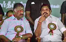 விஜய் வீட்டுக் கதவைத் தட்டினார் இபிஎஸ்: ஓ. பன்னீர்செல்வம்