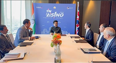 இந்துஜா குழுமம் ரூ.7,500 கோடி முதலீடு: முதல்வா் முன்னிலையில் ஒப்பந்தம்