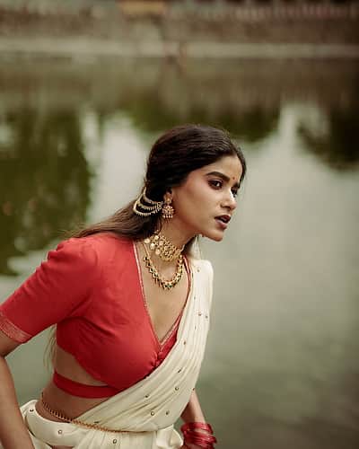 ராதை மனதில்... ஆதிரை! 