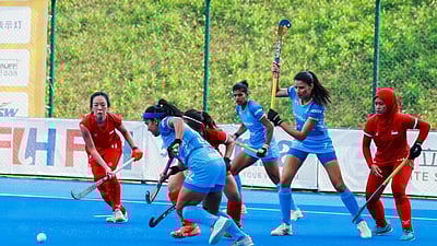 சிங்கப்பூருக்கு எதிராக இந்தியா கோல் மழை: சூப்பா் 4 சுற்றுக்குத் தகுதி