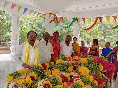 மூக்கையாத் தேவர் சிலைக்கு அஞ்சலி