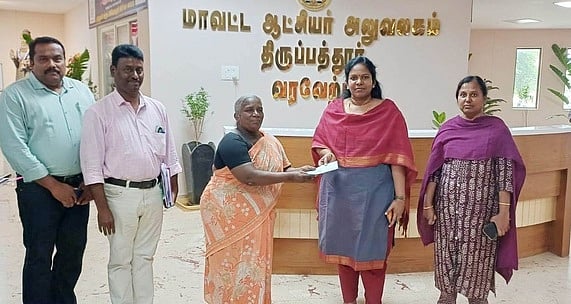 திருப்பத்தூா் குறைதீா் கூட்டத்தில் 356 மனுக்கள் அளிப்பு