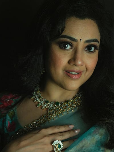 ஓல்ட் இஸ் கோல்ட்... மீனா!