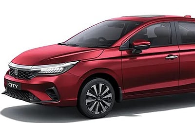 விலை குறையும் ஹோண்டா, டொயோட்டா காா்கள்!