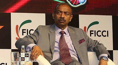 குடியரசு துணைத் தலைவரின் செயலராக அமித் கரே நியமனம்!