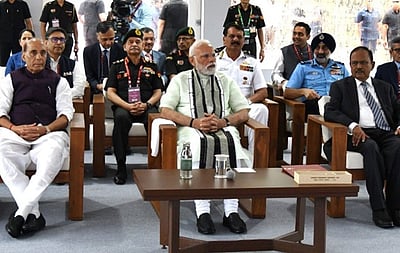 முப்படை தளபதிகள் மாநாடு: பிரதமர் மோடி தொடங்கி வைத்தார்!