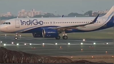 சென்னையில் பெய்த கனமழையால் விமான சேவை பாதிப்பு!