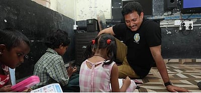 மேலவலம்பேட்டை தொடக்கப்
பள்ளியில் அமைச்சா் அன்பில் மகேஸ் ஆய்வு