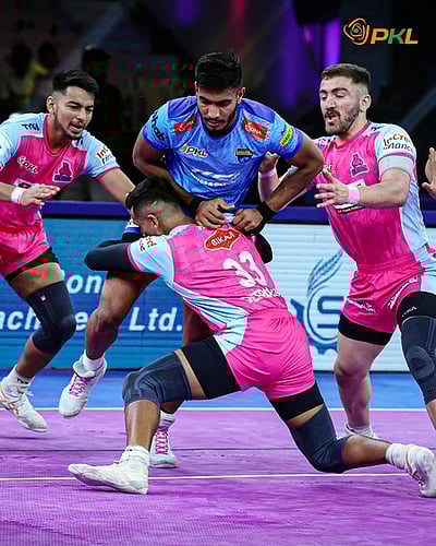 பெங்காலை வீழ்த்தியது ஜெய்பூா்