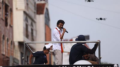 நாகையில் விஜய் பிரசாரம்: காவல்துறை நிபந்தனைகளும் கட்சி நிர்வாகியின் மனுவும்!