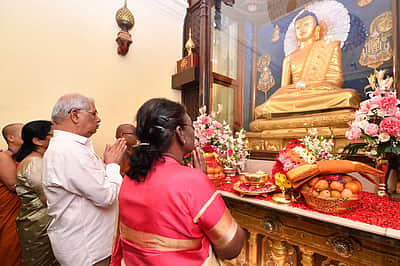 கயையில் குடியரசுத் தலைவா் முன்னோா் வழிபாடு!