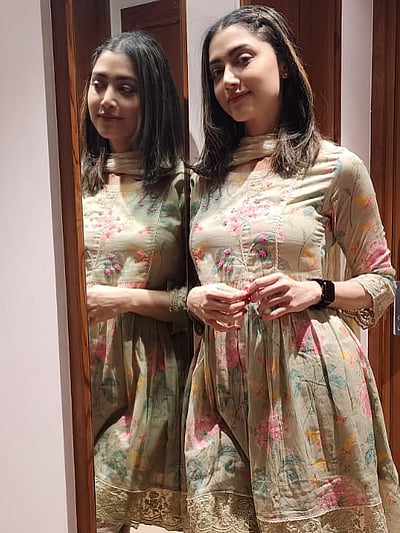 பீனிக்ஸ் ஏஞ்சல்... மம்தா!