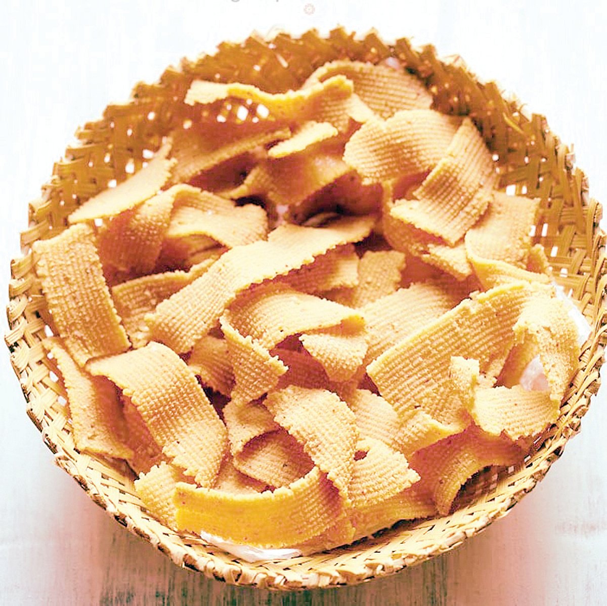 புழுங்கல் அரிசி ரிப்பன் பகோடா