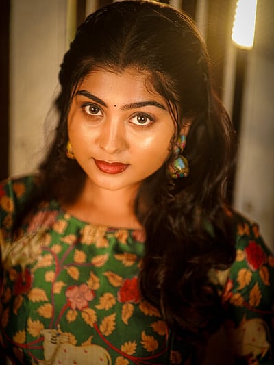 கயல்விழி வலையில்... ஸ்வேதா டோரத்தி! 