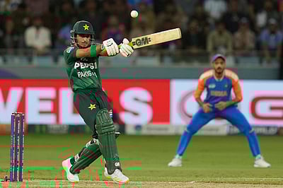 ஆசிய கோப்பை பவர்-பிளேயில் இந்தியாவுக்கு எதிராக அதிகபட்ச ஸ்கோரை பதிவு செய்த பாக்.!