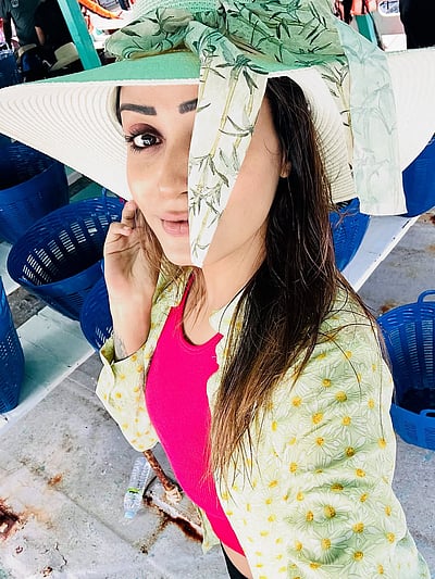 சர்வதேச பயணி... ரியா விஸ்வநாதன்! 