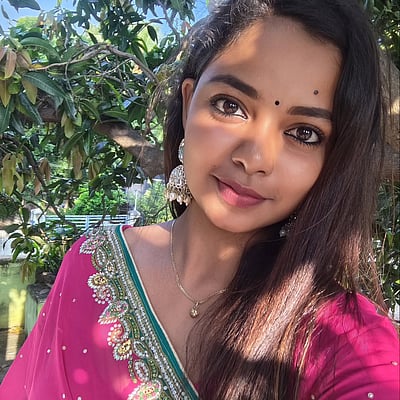 நிழல்களின் ஓவியம்... சோஃபியா! 