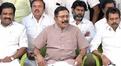 ஹிட்லர் மனப்பான்மை; எங்களை நேரில் சந்திக்கும் தைரியம்கூட இபிஎஸ்ஸுக்கு கிடையாது: டிடிவி தினகரன்