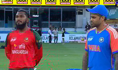 இறுதிக்குச் செல்லுமா இந்திய அணி? வங்கதேசம் பந்துவீச்சு!