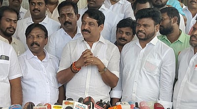 நடிகர்களை அழைத்து வந்து விளம்பரம் தேடுகிறது தமிழக அரசு: நயினார் நாகேந்திரன்  