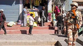 லடாக்கில் 7 மணி நேரம் ஊரடங்கு தளர்வு!