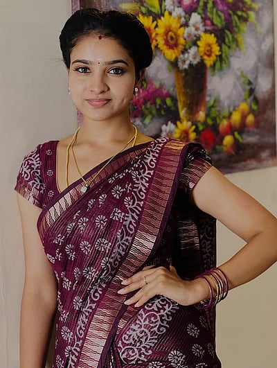 கன்னக்குழி... பரமேஸ்வரி! 