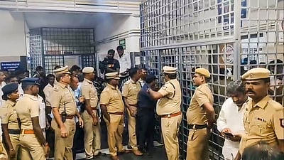 கரூர் பலி: நாளை நீதிமன்ற விசாரணை