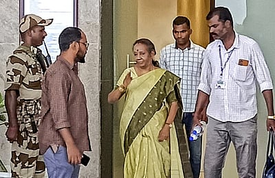 கரூர் பலி: அருணா ஜெகதீசன் விசாரணை தொடங்கியது! 