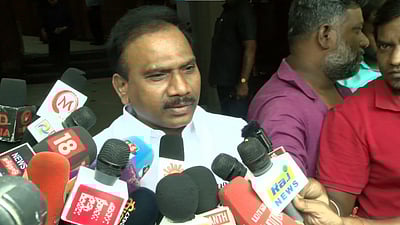 வன்முறையைத் தூண்டும் ஆதவ் அர்ஜுனாவை கட்சியிலிருந்து நீக்காதது ஏன்? விஜய்க்கு ஆ.ராசா கேள்வி 