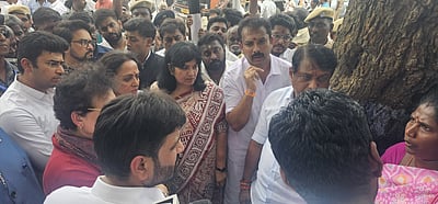 கரூரில் பாஜக எம்பிக்கள் குழு ஆய்வு!