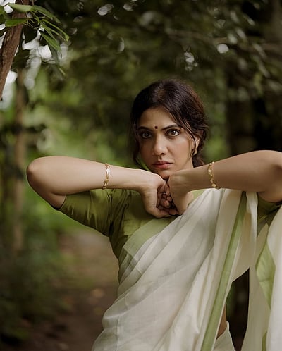 இதயப்பூர்வம்... மடோனா செபாஸ்டியன்!