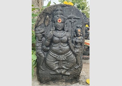 விழுப்புரம் அருகே மூத்த தேவி சிற்பம் கண்டெடுப்பு!