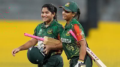 மகளிர் உலகக் கோப்பை: பாகிஸ்தானை வீழ்த்தி வங்கதேசம் அசத்தல்!