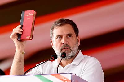 ராகுல் காந்தி நோபல் பரிசுக்கு தகுதியானவர்; ஜனநாயகத்தைக் காக்க போராடுகிறார்! - காங்கிரஸ் 