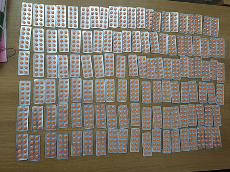 25,000 narcotic tablets smuggled from Mumbai seized