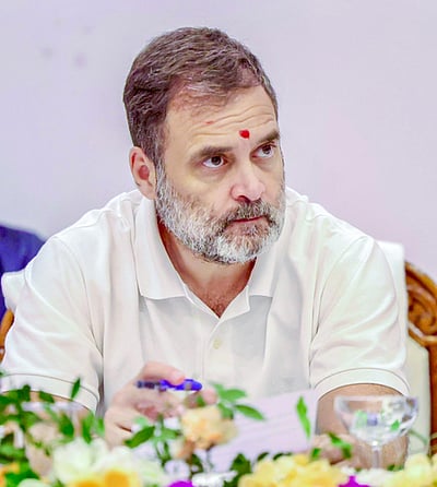 ராமராக ராகுல்; ராவணனாக அமலாக்கத்துறை..! உ.பி.யில் காங். வெளியிட்ட கேலிச்சித்திரம்!