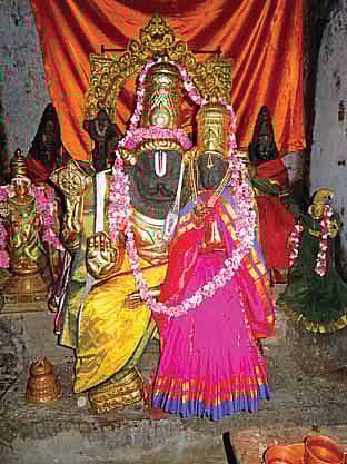 கடன் தொல்லை போக்கும் நரசிம்மர்!