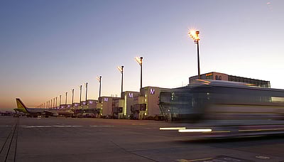 ஜெர்மனியில் தடையை மீறி பறந்த ட்ரோன்களால் விமான சேவை கடுமையாக பாதிப்பு!