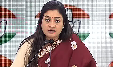 தோ்தலில் போட்டியிட  காங்கிரஸில் பெண்களுக்கு கூடுதல் முக்கியத்துவம்! - அகில இந்திய மகளிா் காங். தலைவி