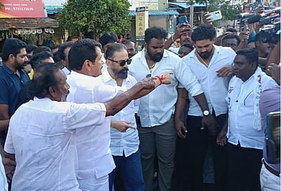 'மக்களுக்கு நீதி கிடைப்பதற்காக வந்திருக்கிறேன்' - கரூரில் கமல்ஹாசன் ஆய்வு!