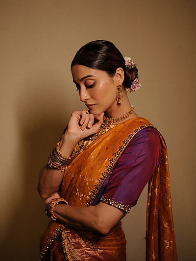 வானவில்லும் நான்,
வண்ணங்களும் நான்... ரெஜினா!