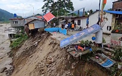 மேற்கு வங்க வெள்ளம் மனிதத் தவறுகளால் ஏற்பட்டது: மம்தா குற்றச்சாட்டு