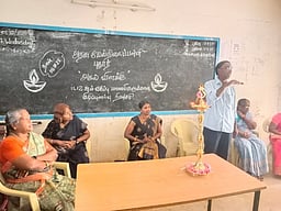 பகுதிநேர ஆசிரியா்களுக்கு ஊதிய உயா்வு: அரசாணை வெளியீடு