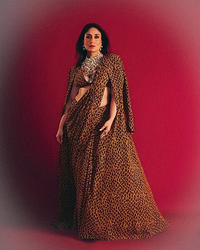 மந்தாரப்பூ... கரீனா கபூர்!