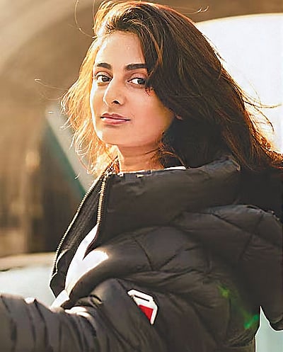 எந்த நடிகையும் செய்யாத சாதனை!