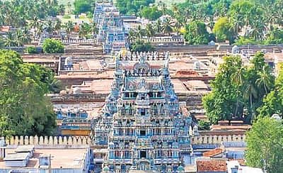 ஸ்ரீரங்கம் கோயில் தலைமை அா்ச்சகரின் கைப்பேசியை ஹேக் செய்து பண மோசடி