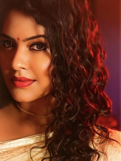 மறுவரை செய்யப்பட்ட நளினம்... ரச்சிதா மகா...லட்சுமி!