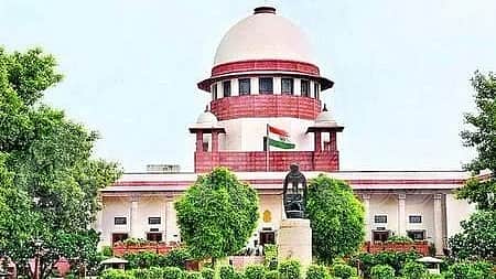 சாமி சிலையைத் தொட்டு வழிபடுதல்: பிறப்பின் காரணமாக தடுத்தால் அரசமைப்புச் சட்டம் தலையிட முடியுமா?